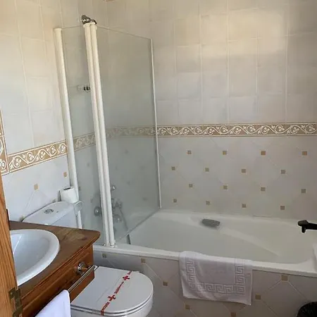 מלון La Morena סוטו דה לה מרינה
