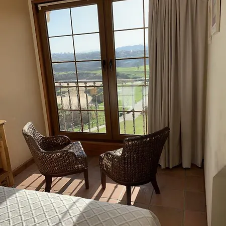 La Morena Hotel 3*